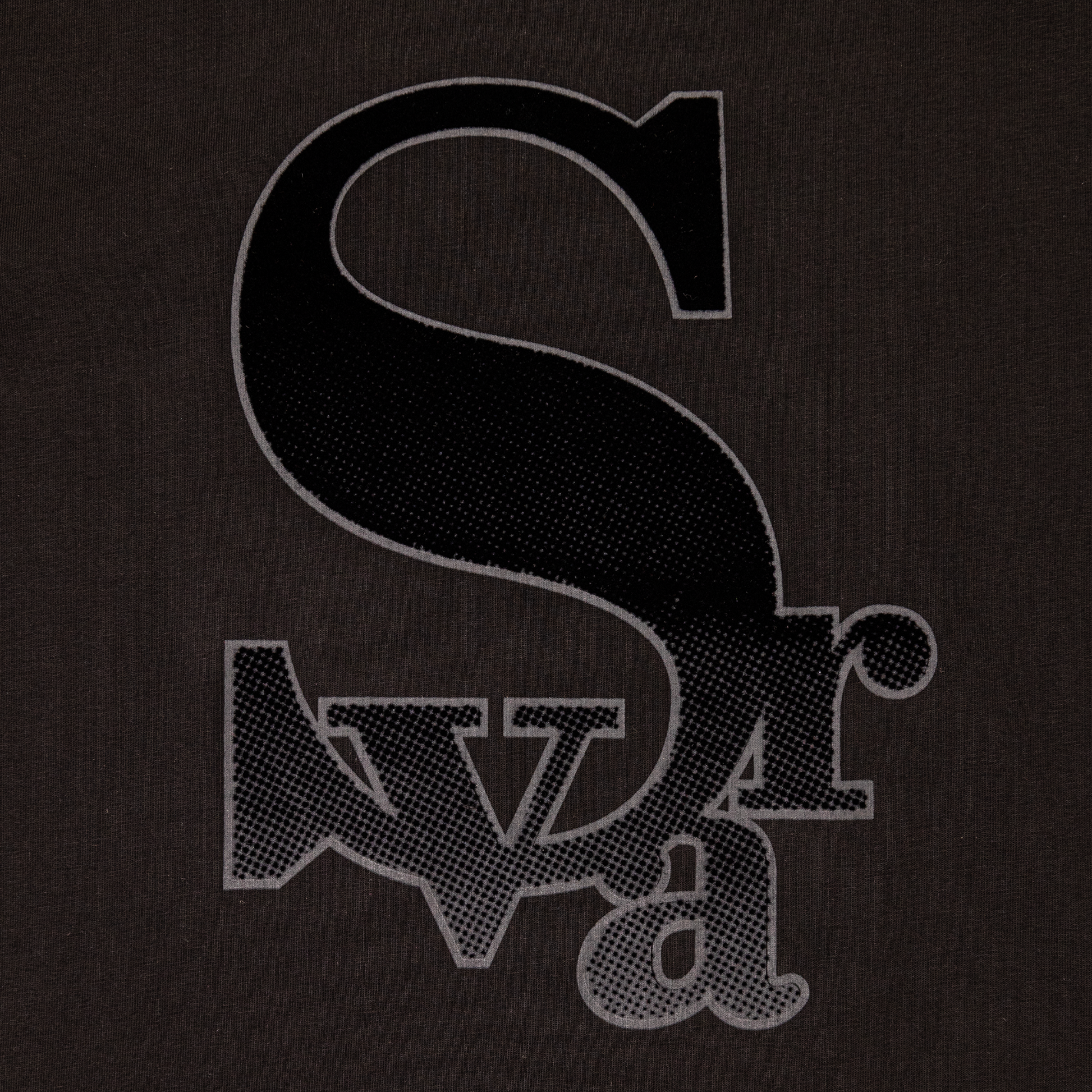 savar-mens-chenille-patch-short-sleeve-t-shirt-st4001-001