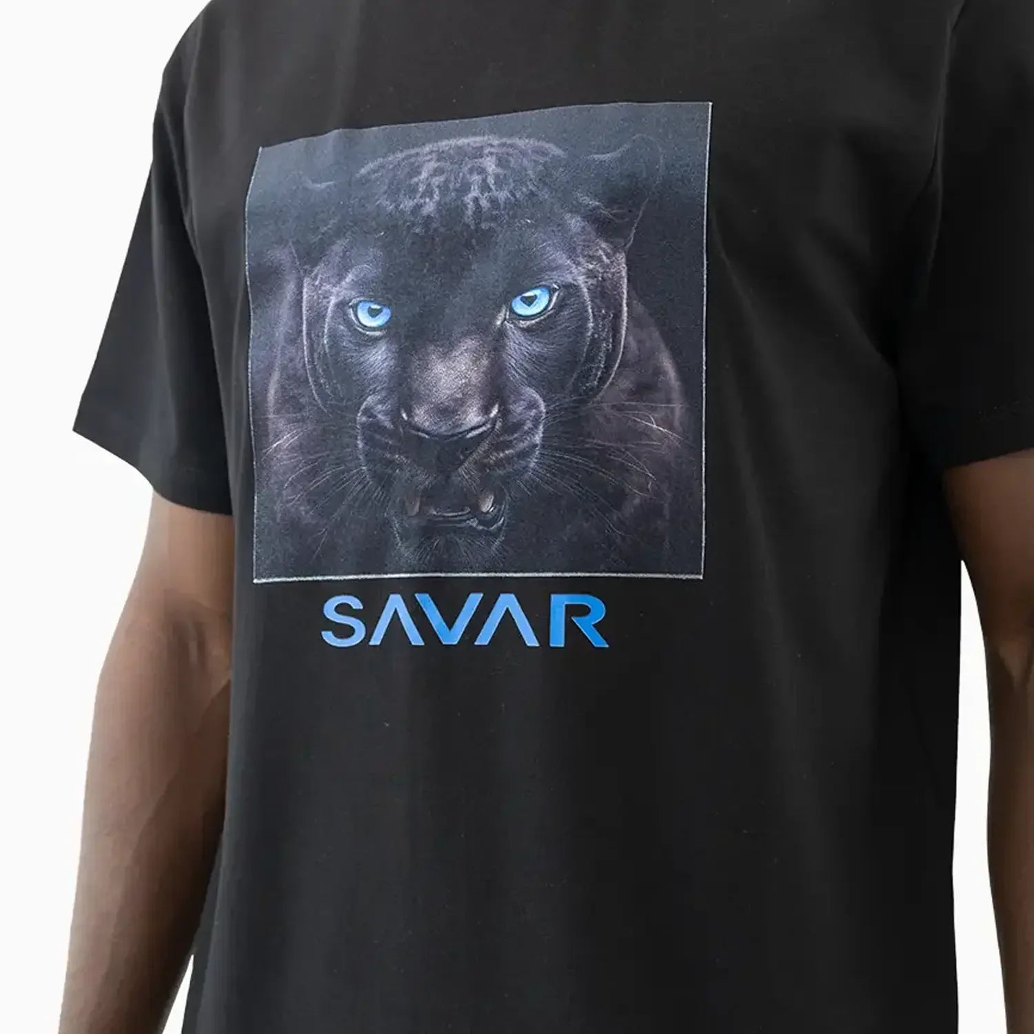 savar-mens-black-panther-graphic-short-sleeve-t-shirt-st3012-010